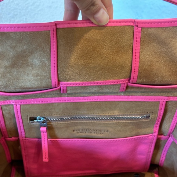 BOTTEGA VENETA Arco Intrecciato Leather Tote Bag in Pink Authentic - Picture 12 of 17